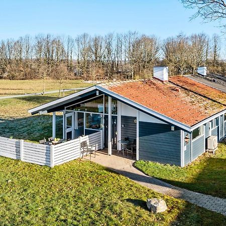 Gorgeous Home In Aabenraa With Wifi ภายนอก รูปภาพ