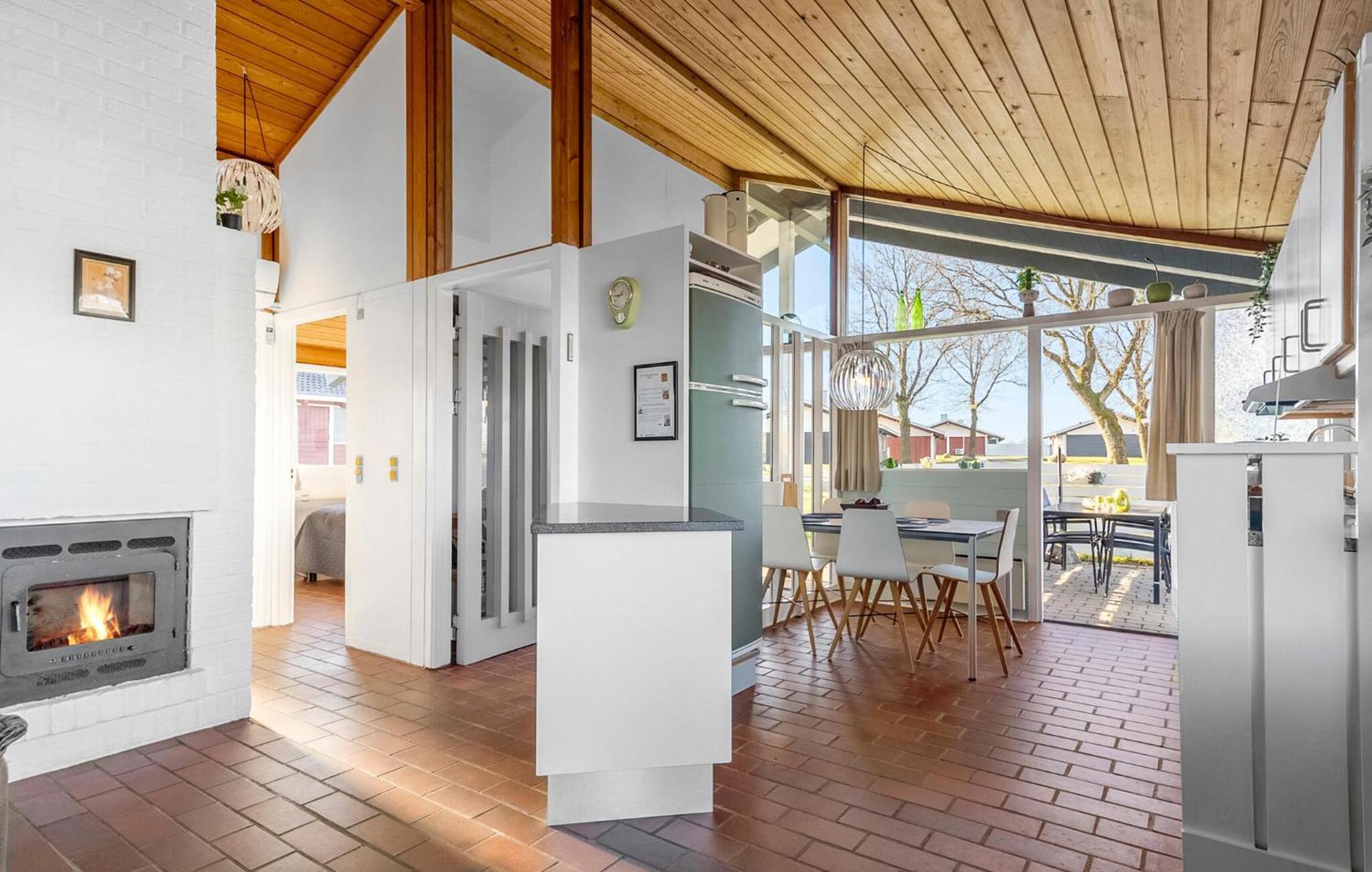 Gorgeous Home In Aabenraa With Wifi ภายนอก รูปภาพ